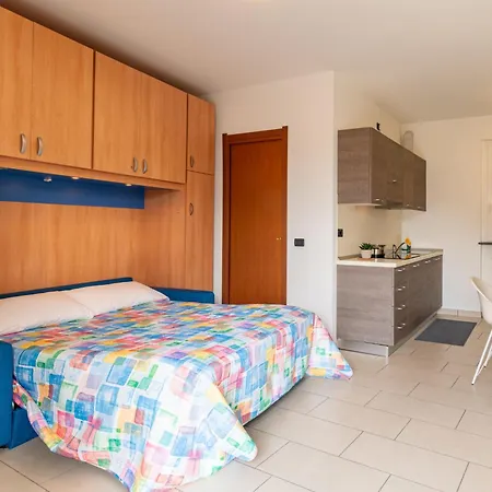 Apartament Raggio Di Sole A And B By Interhome *